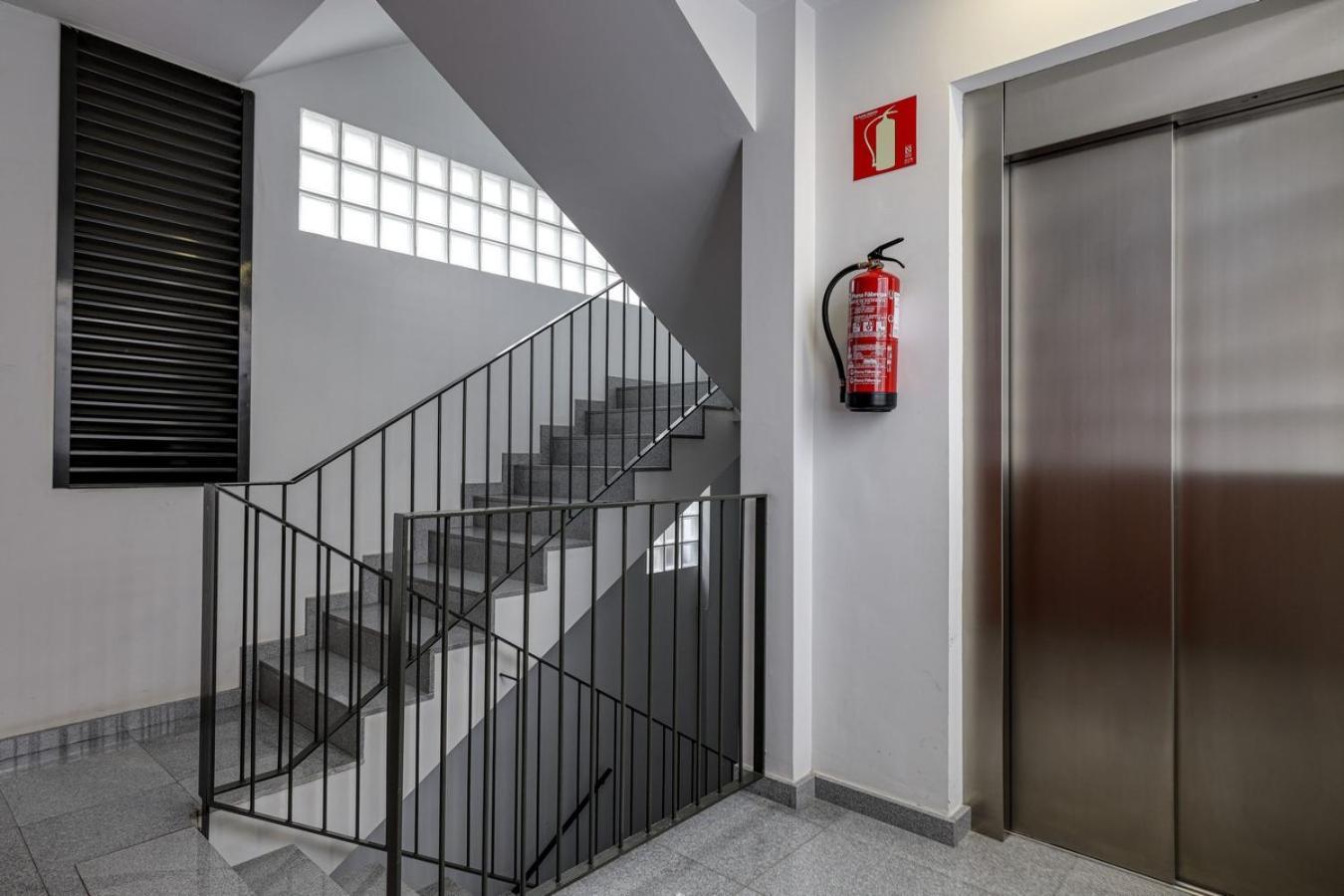 Urban Flats Vallirana Βαρκελώνη Εξωτερικό φωτογραφία