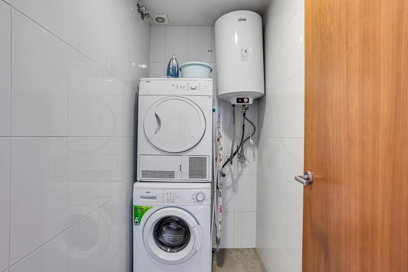 Urban Flats Vallirana Βαρκελώνη Εξωτερικό φωτογραφία