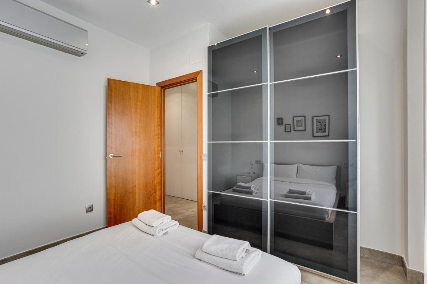 Urban Flats Vallirana Βαρκελώνη Εξωτερικό φωτογραφία